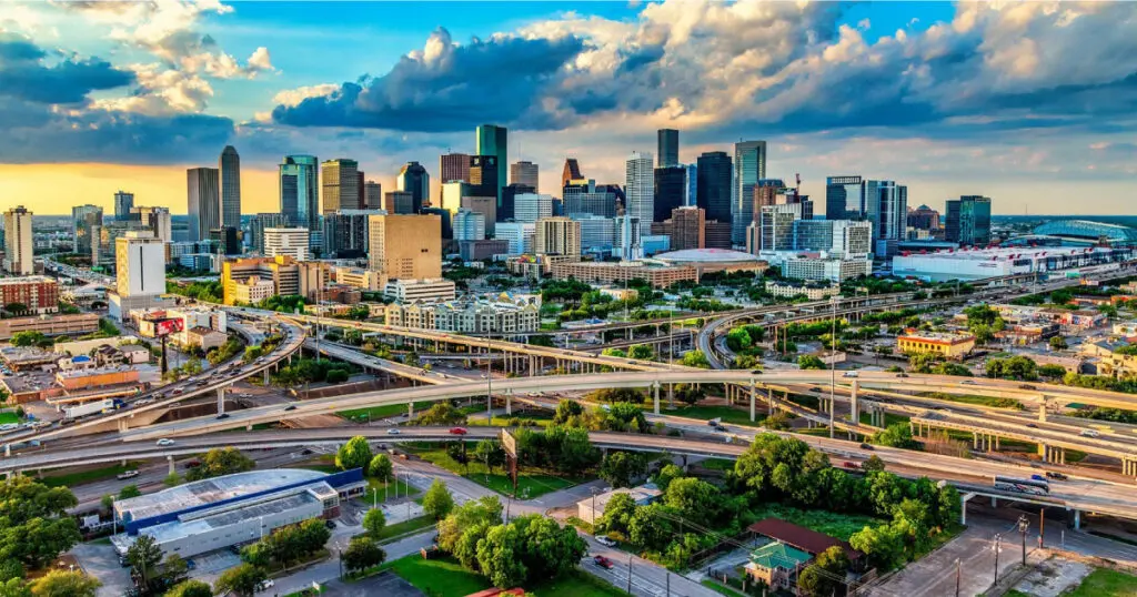 Why Invest in Commercial Property for Sale Texas